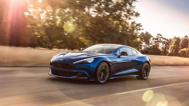 aston_martin_vanquish_s_review_04012016_03.jpg