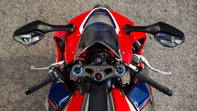 honda_fireblade_sp_28071723.jpg