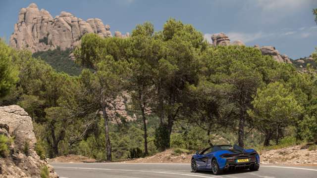 mclaren_570s_spider_review_first_drive_goodwood_25072017_138.jpg
