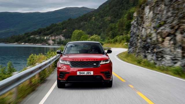 rr-velar-firenze-red_001.jpg
