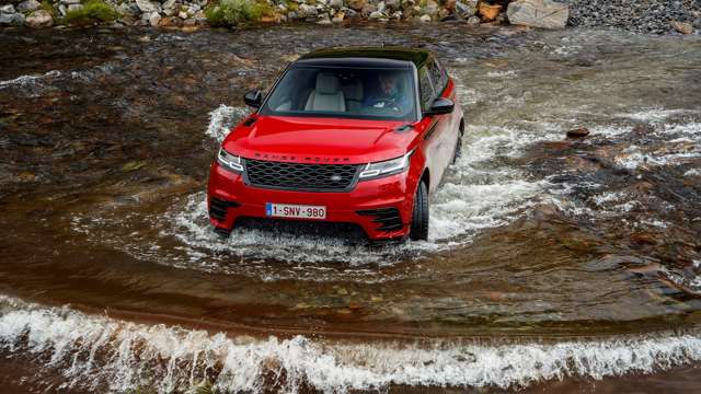rr-velar-firenze-red_078.jpg