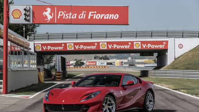 ferrari_812_superfast_goodwood_20062017_7672.jpg