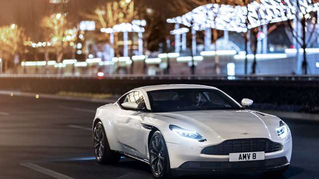 aston_martin_db11_goodwood_27062017_01.jpg