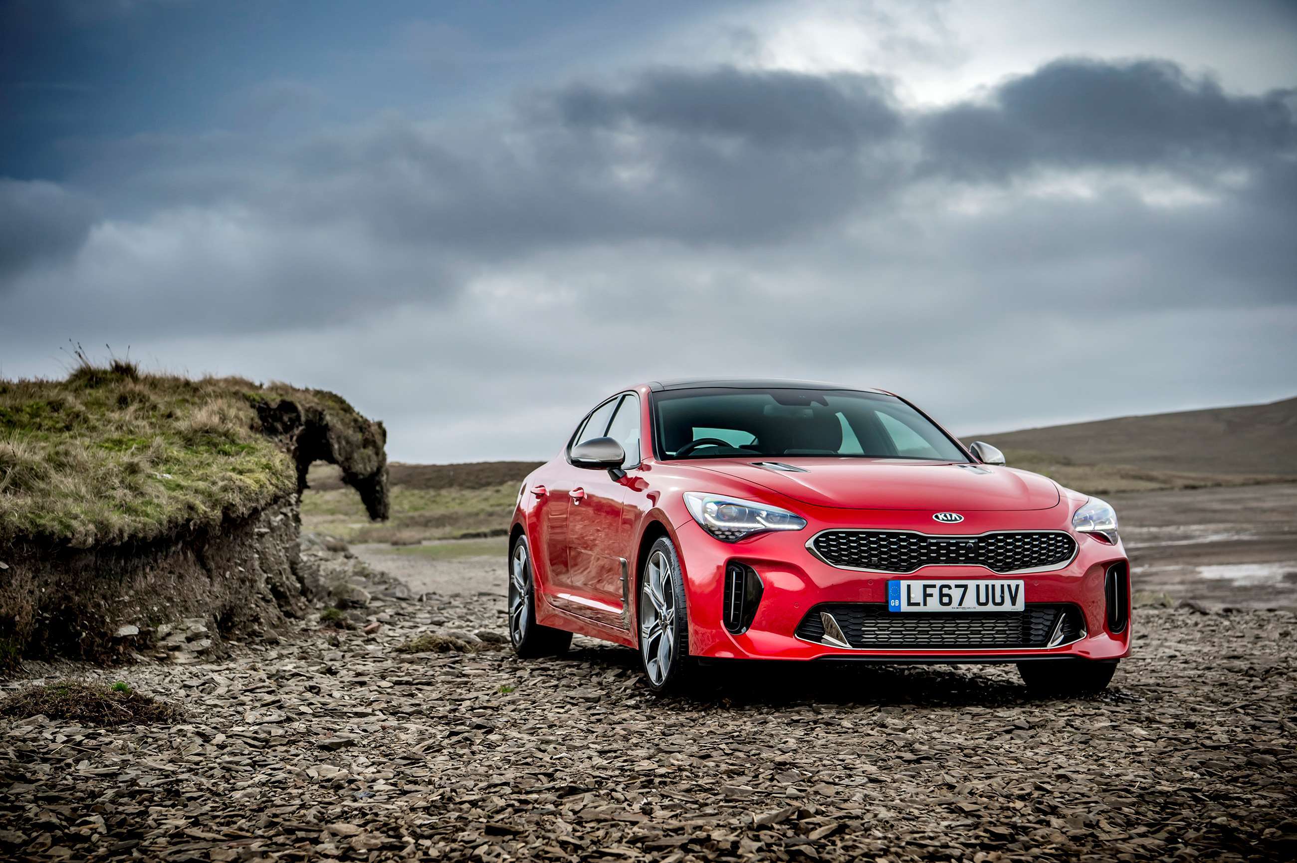 kia_stinger_first_drive_goodwood_30111701.jpg