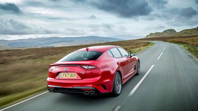 kia_stinger_first_drive_goodwood_30111704.jpg