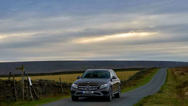 mercedes_benz_e_class_all_terrain_goodwood_21112017_2572.jpg