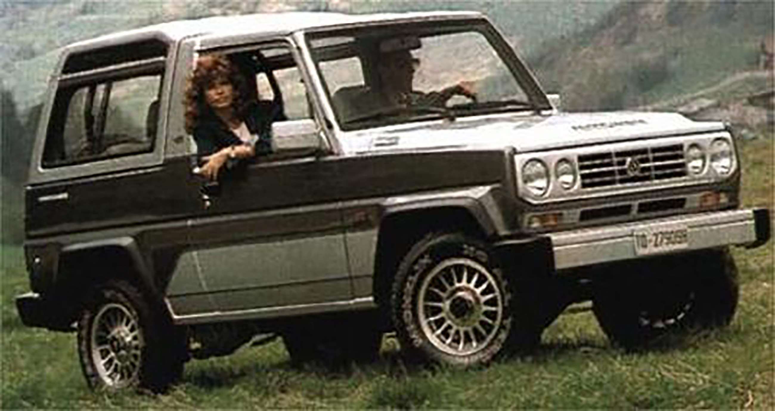 anorak_suv_10111702.jpg
