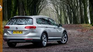 volkswagen_passat_alltrack_271017_01.jpg