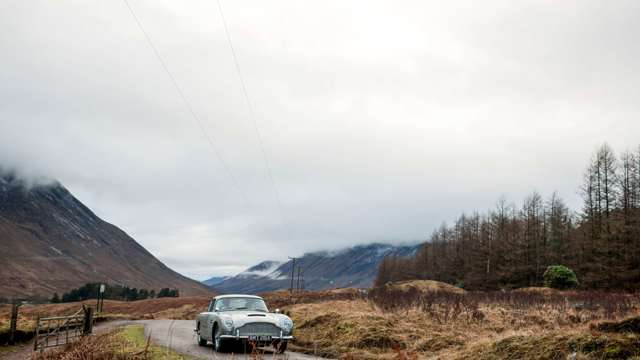 james_bond_aston_martin_db5_20081804.jpg