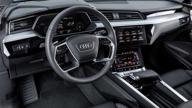 audi_e_tron_05121829.jpg