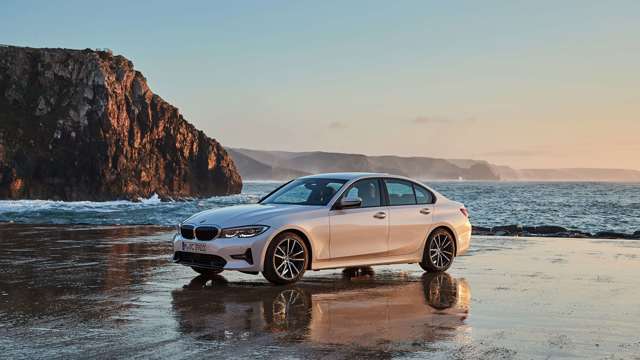 bmw_3_series_05121828.jpg