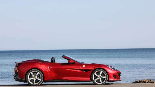 ferrari_portofino_13021819.jpg