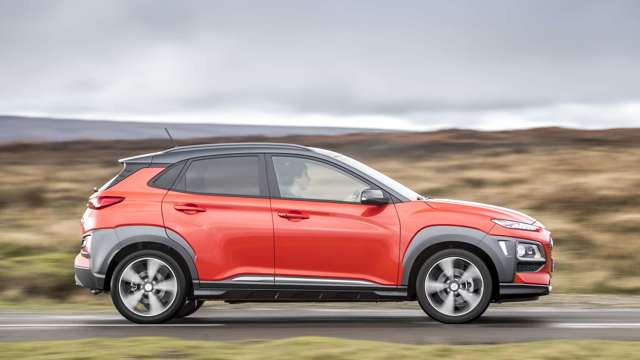 hyundai_kona_goodwood_first_drive_28021802.jpg