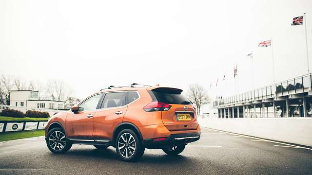 nissan_x_trail_goodwood_grr_garage_11011803.jpg