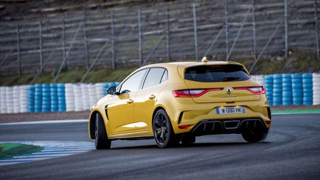 renault_megane_goodwood_review_31012018_31011810.jpg