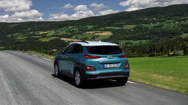 hyundai_kona_electric_27071825.jpg