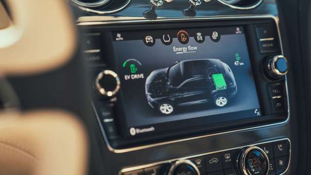 bentley_bentayga_hybrid_geneva_2018_05031826.jpg