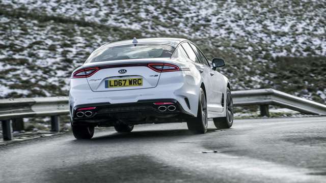 kia_stinger_2.0_gdi_goodwood_first_drive_01031805.jpg