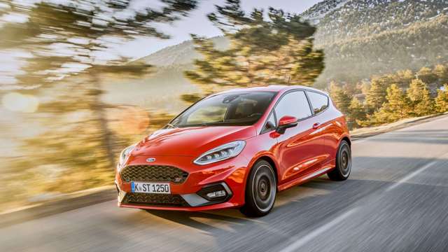 ford_fiesta_st_first_drive_goodwood_18052018_14.jpg