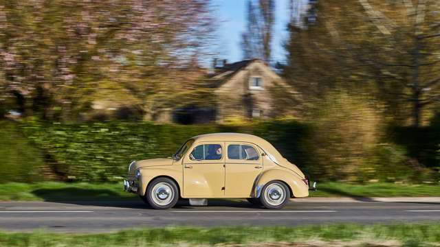 renault_120_years_goodwood_01051802.jpg