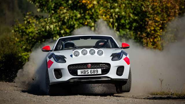 jaguar_f_type_rally_14111803.jpg
