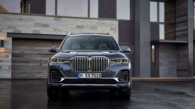bmw_x7_18101807.jpg