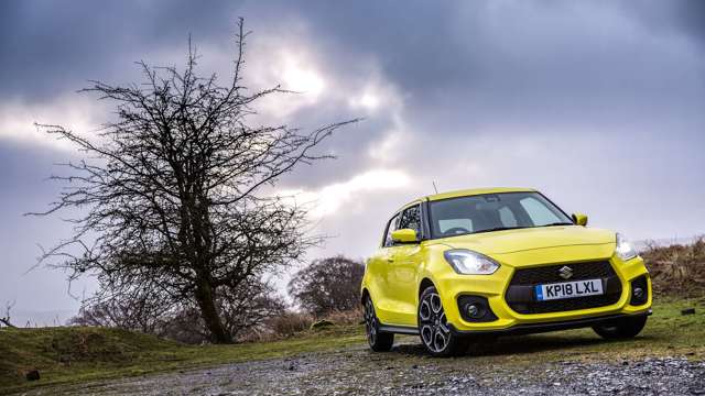 suzuki_swift_sport_25101806.jpg