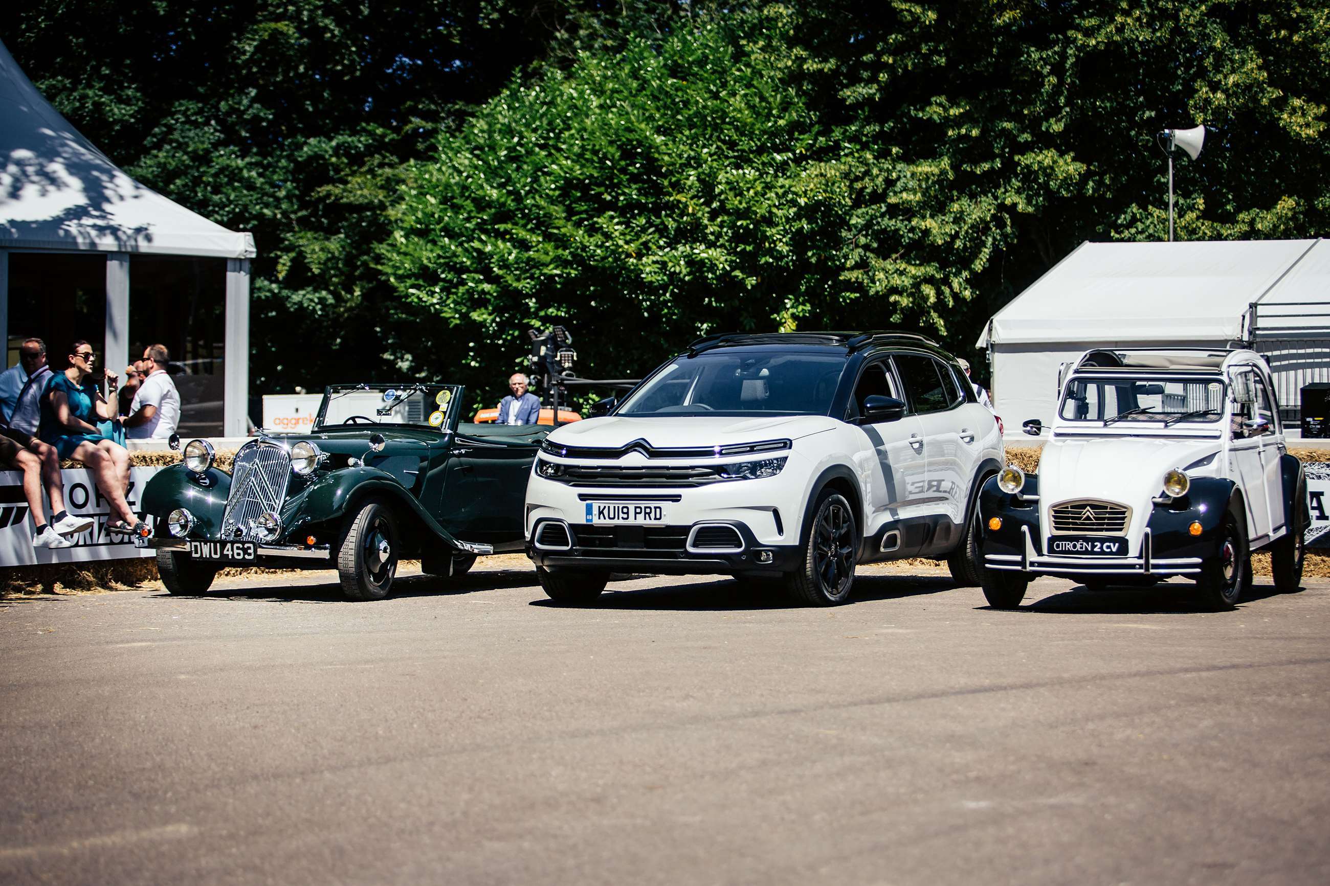 fos-2019-citroen-c5-aircross-2cv-linda-jackson-goodwood-12082019.jpg
