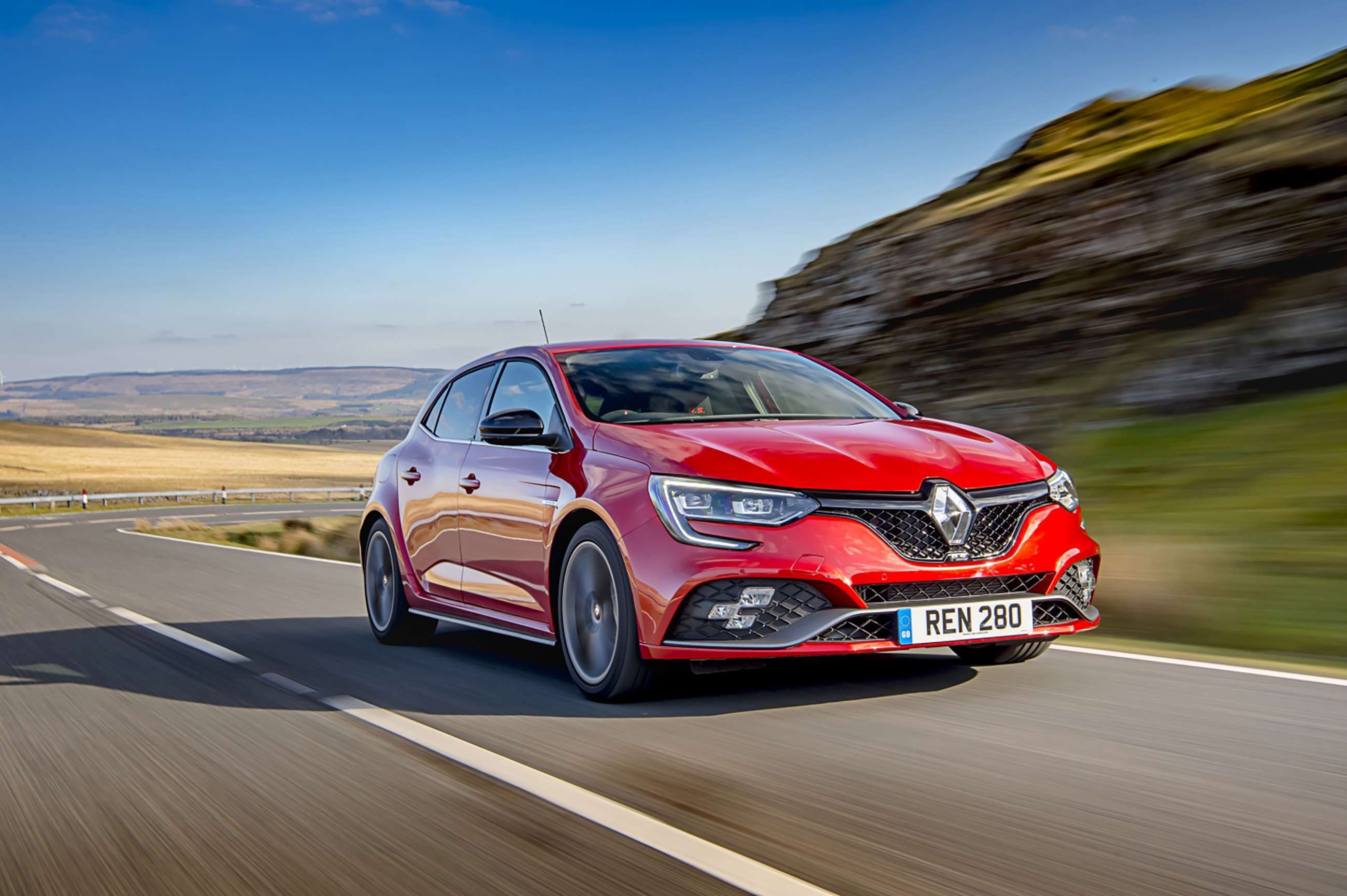 renault_megane_rs_280_hot_hatches_grown_ups_30122019.jpg