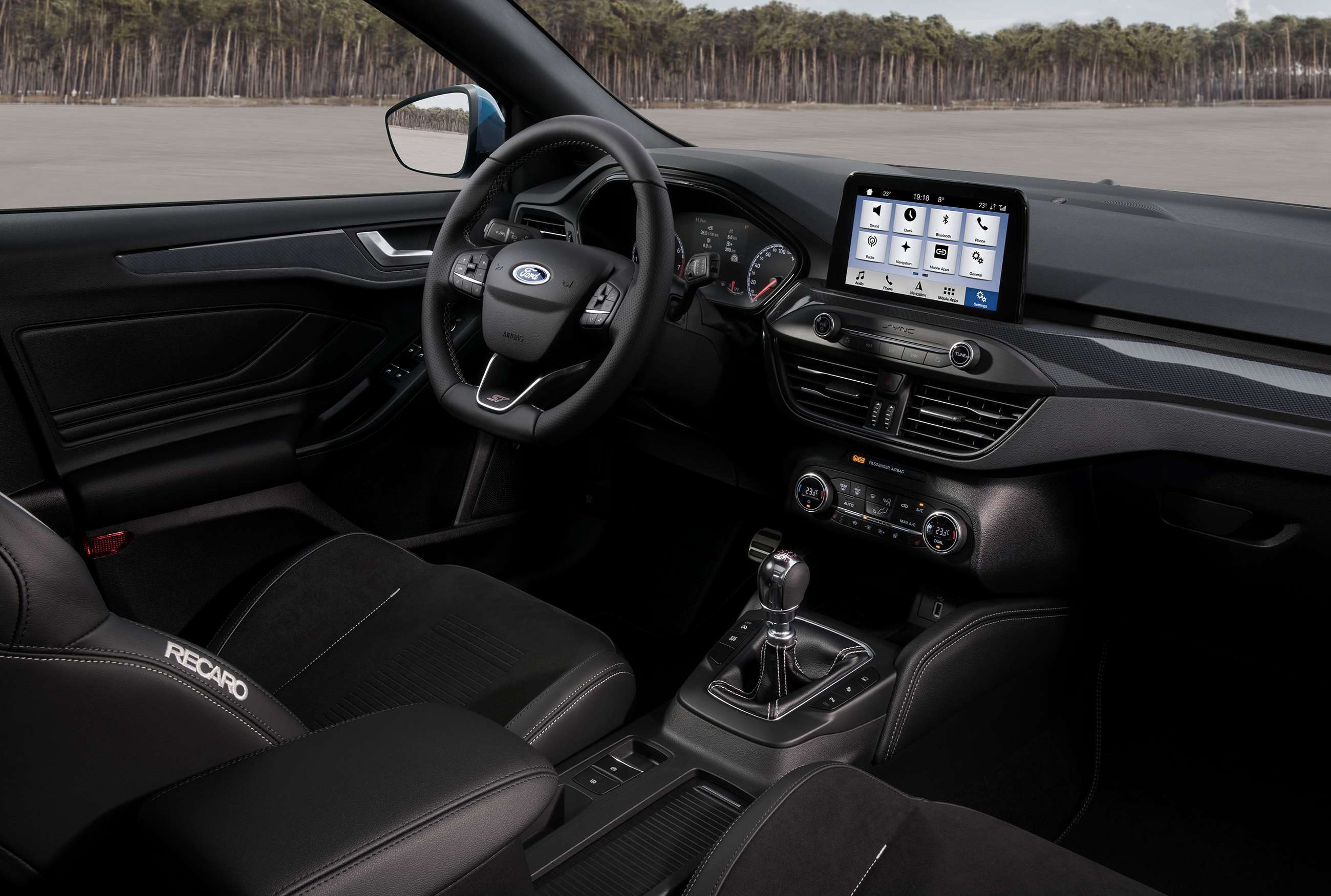 ford-focus-st-2019-interior-goodwood-19022019.jpg