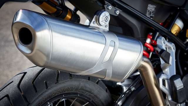 bmw-f-850-gs-exhaust-goodwood-30012019.jpg