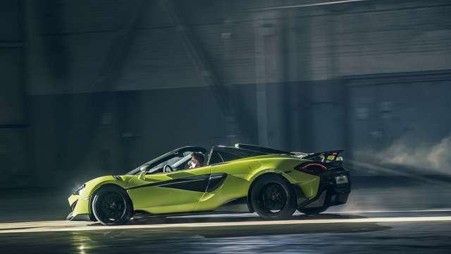 mclaren-600lt-spider-driving-goodwood-16012019.jpg