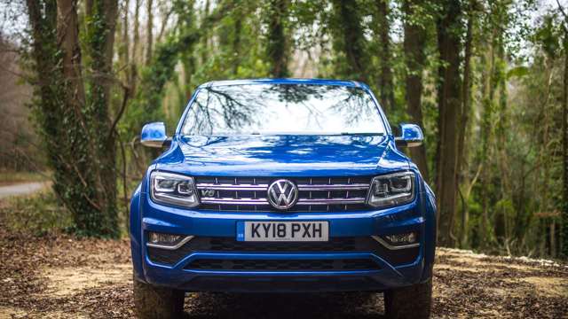 vw-amarok-grr-garage-review-front-goodwood-24012019.jpg