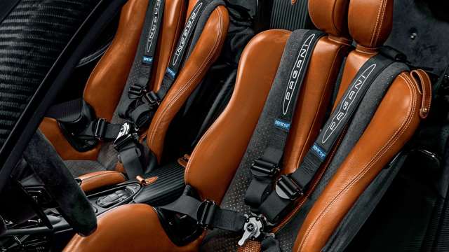 pagani-huayra-roadster-bc-seats-goodwood-31072019.jpg
