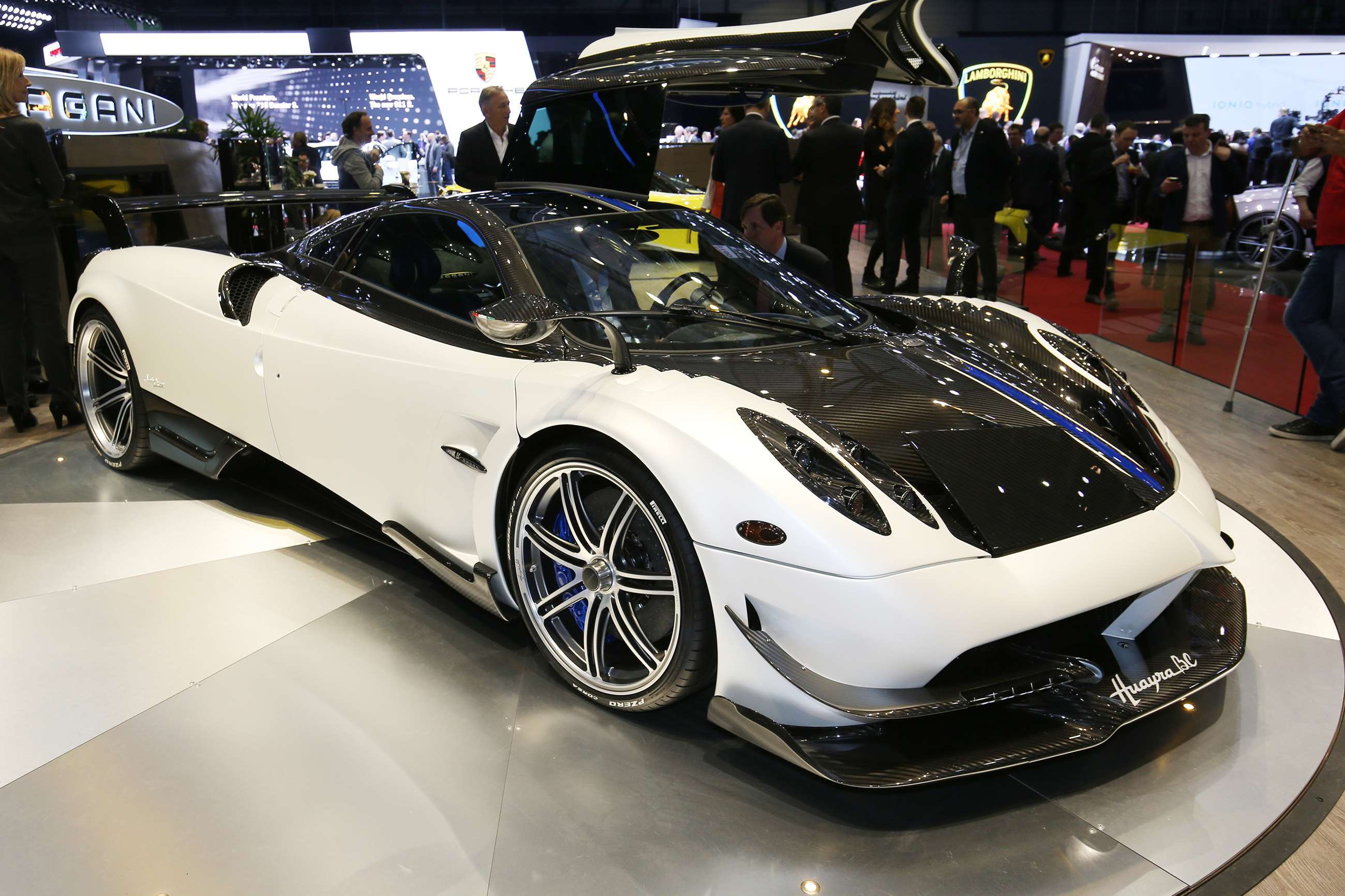 pagani-huayra-bc-goodwood-08032019.jpg