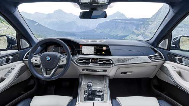 bmw-x7-2019-interior-goodwood-28032019.jpg