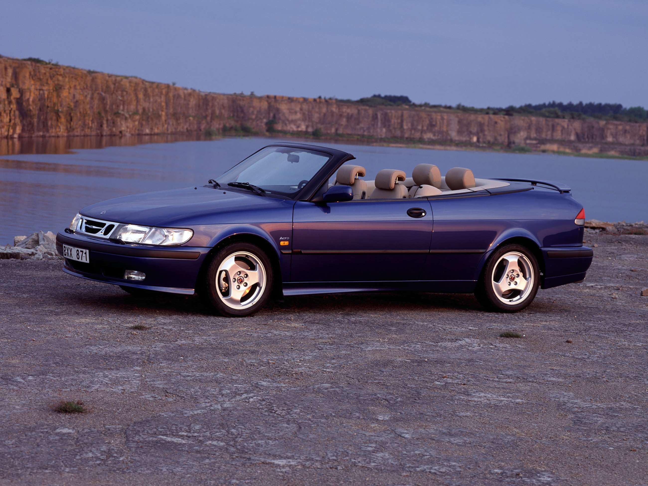 saab-9-3-convertible-1999-goodwood-17102019.jpg
