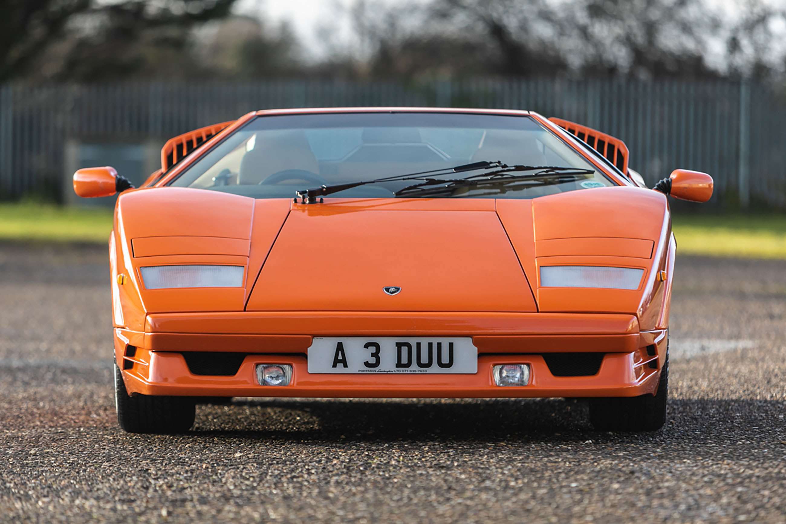 lamborghini-countach-25th-anniversary-race-retro-goodwood-14012020.jpg