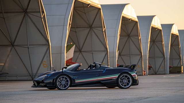 pagani-huayra-tricolore03.jpg