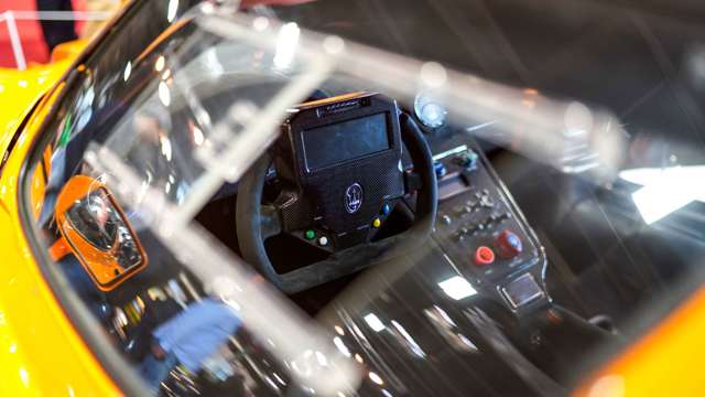 future-classics-maserati-mc12-versione-corse-interior-retromobile-2020-pete-summers-goodwood-12022020.jpg
