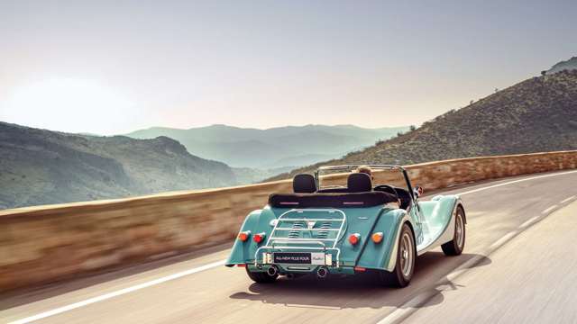 morgan-plus-four05.jpg