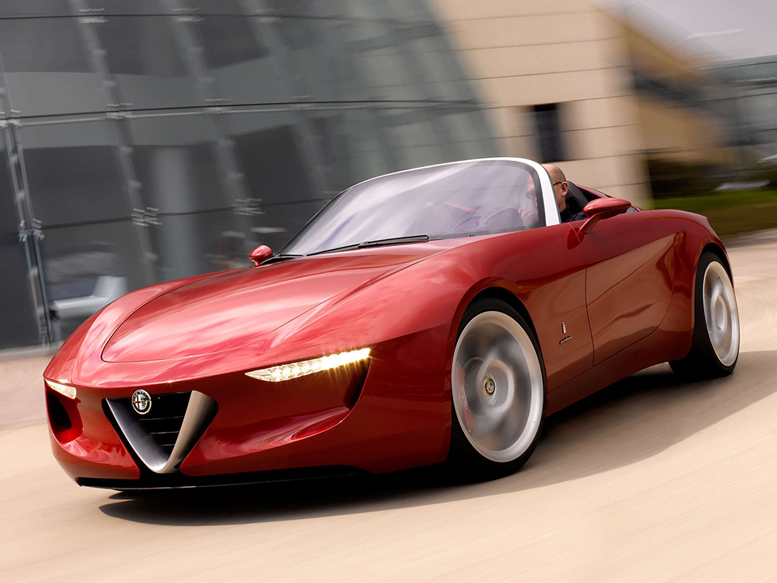 the-best-alfa-romeo-concept-cars-13-alfa-romeo-2uettottanta-goodwood-24042020.jpg