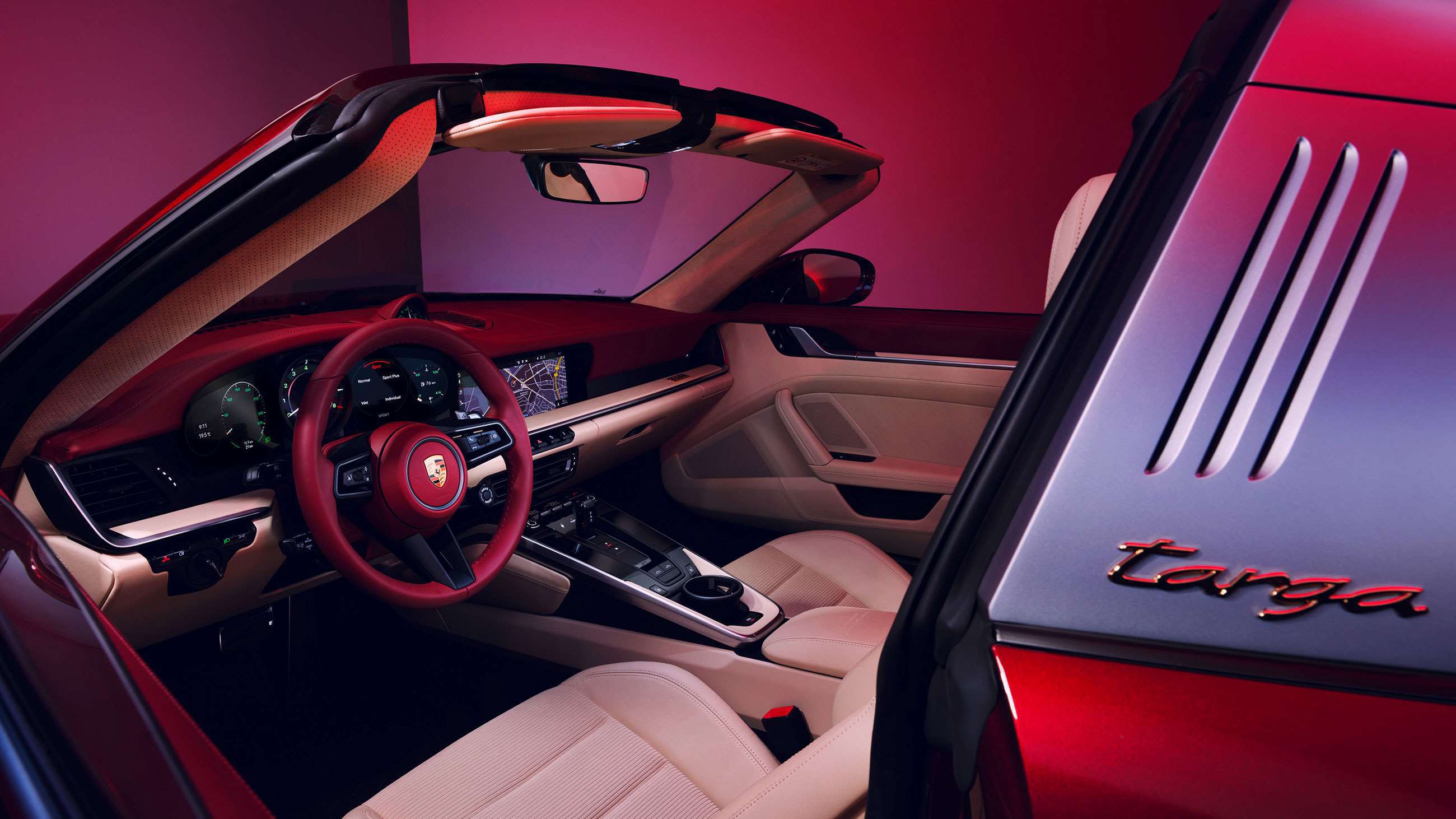 porsche-911-targa-4s-heritage-design-edition-interior-goodwood-03062020.jpg