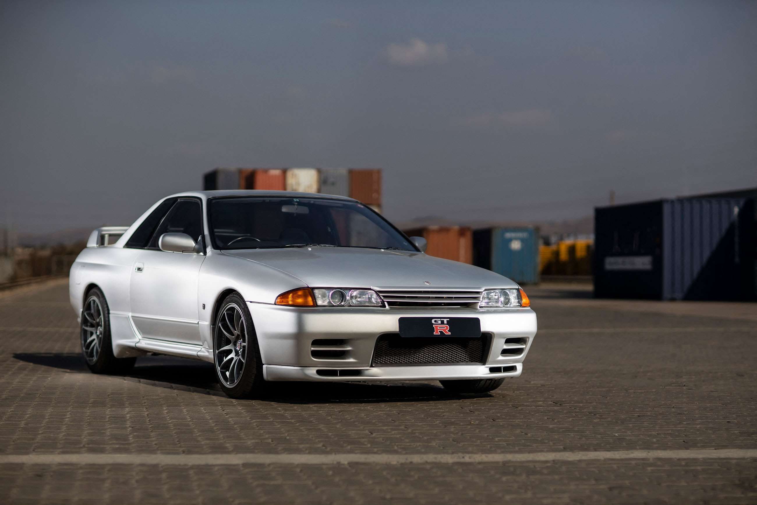 best-investment-cars-of-2020-6-nissan-skyline-gt-r-r32-goodwood-08062020.jpg