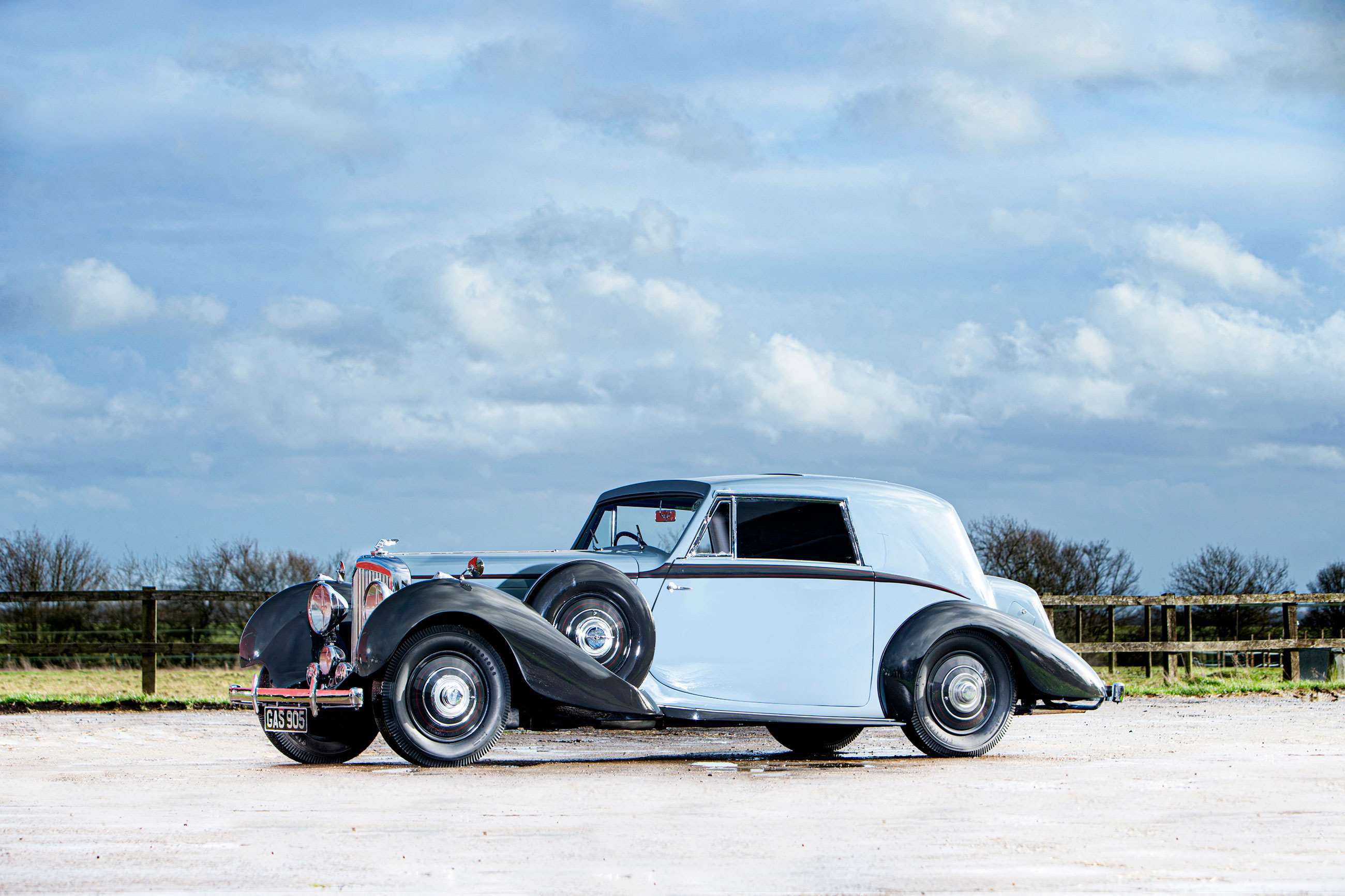 derby-bentley-4.5-1938-paris-motor-show-bonhams-goodwood-28082020.jpg