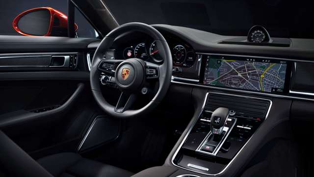 porsche-panamera-2021-interior-goodwood-26082020.jpg