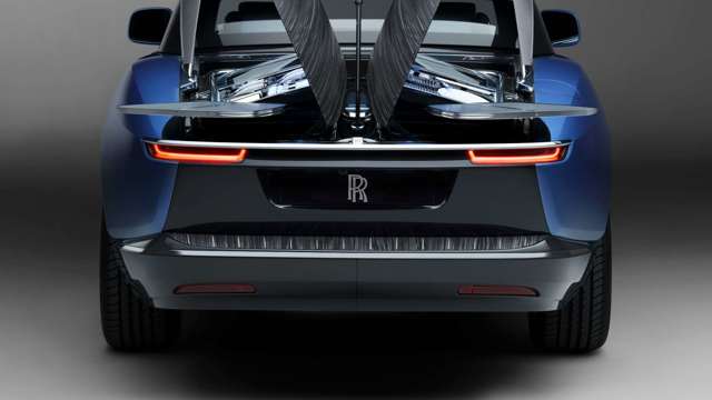 rolls-royce-boat-tail-rear-with-parasol.jpg