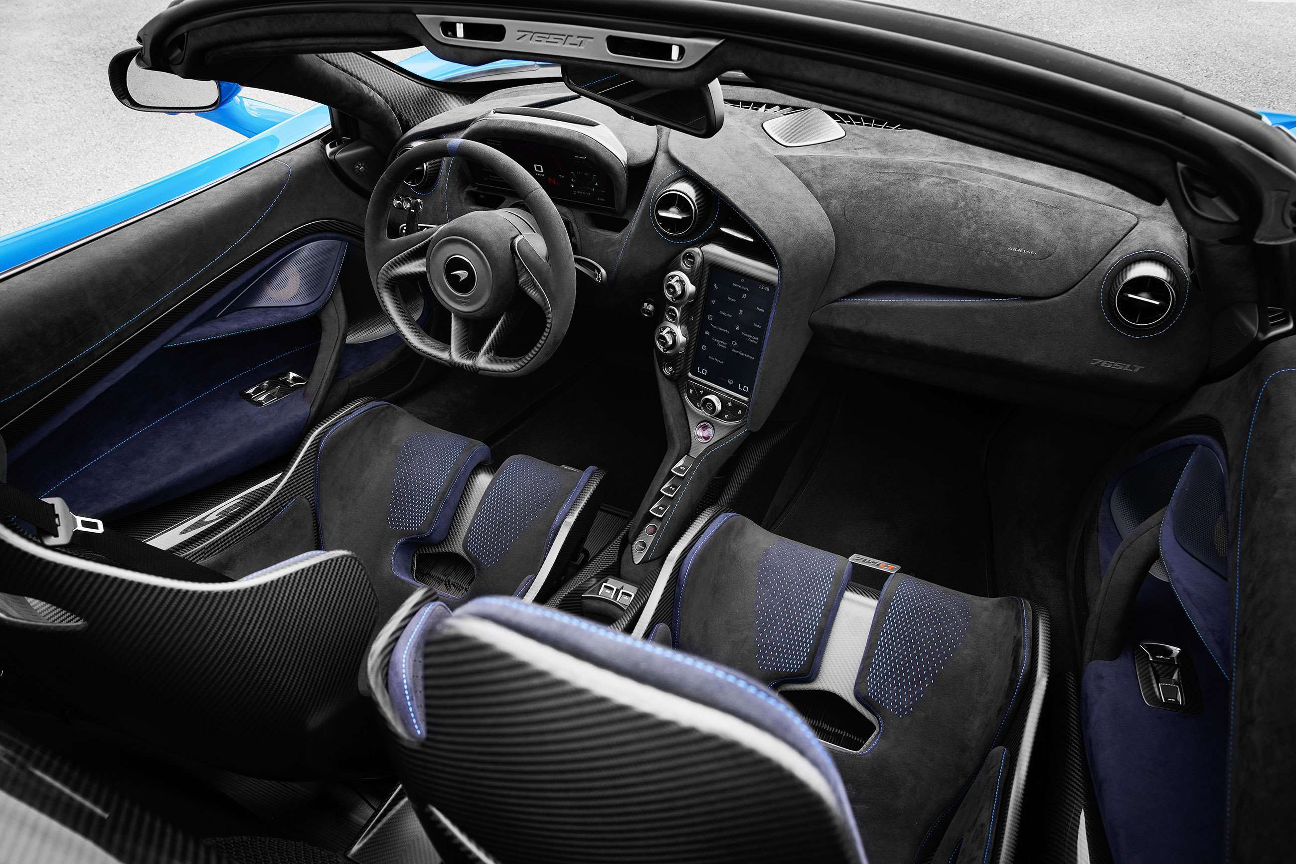 mclaren-765lt-spider-interior-goodwood-27072021.jpg