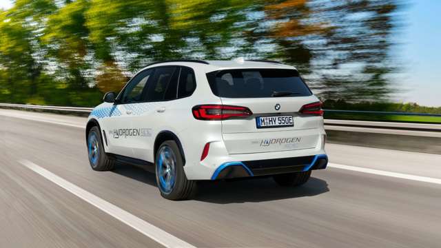 bmw_ix5_hydrogen_goodwood_3013-highres.jpg