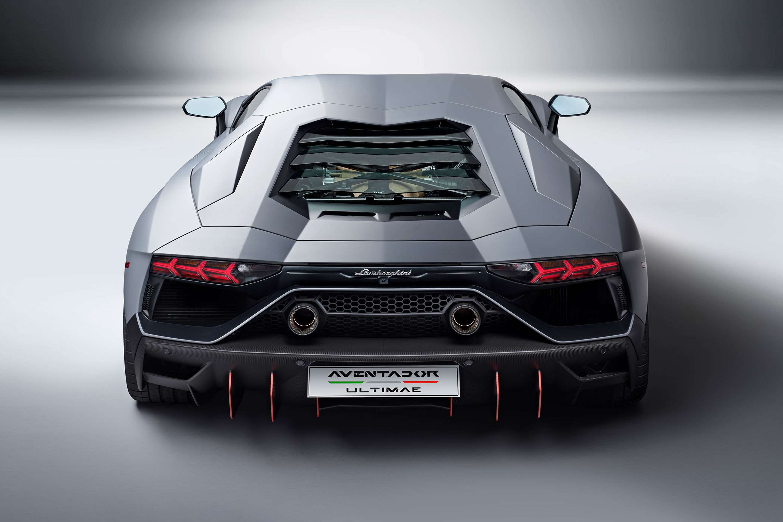 best-cars-coming-2022-10-lamborghini-aventador-successor-10012022.jpg